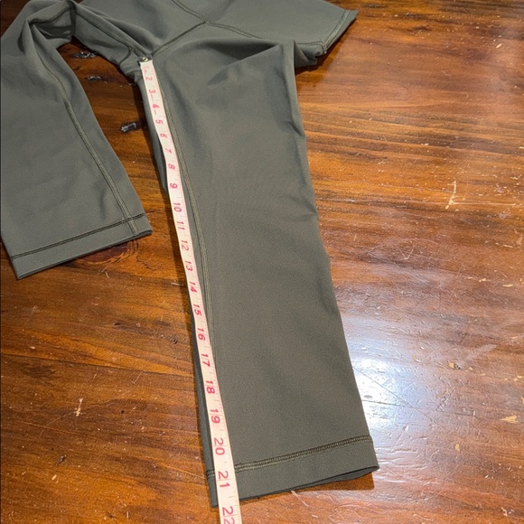 NEW LULULEMON HIGH WAISTED WUNDER UNDER LEGGINGS🌸 - Picture 9 of 12